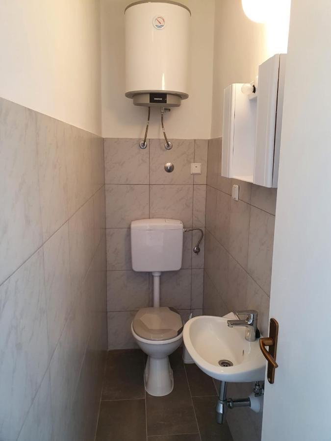 D&D Apartments パグ エクステリア 写真